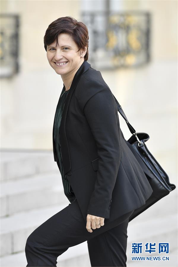 （国际）（1）法国政府召开新一届内阁会议