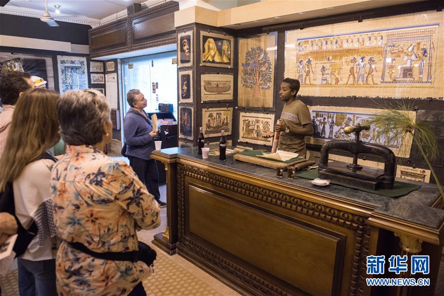 （国际&middot;图文互动）（1）通讯：尼罗河的礼物&mdash;&mdash;莎草画