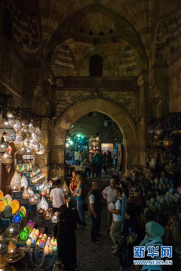（视·觉）（3）夜色下的开罗老市场 