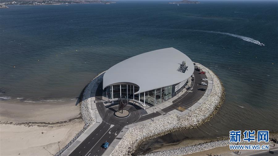 （新华全媒头条·图文互动）（2）特稿：深化周边友好　共促亚太繁荣——写在习近平主席出席亚太经合组织第二十六次领导人非正式会议，对巴布亚新几内亚、文莱和菲律宾进行国事访问并在巴新同建交太平洋岛国领导人会晤之际