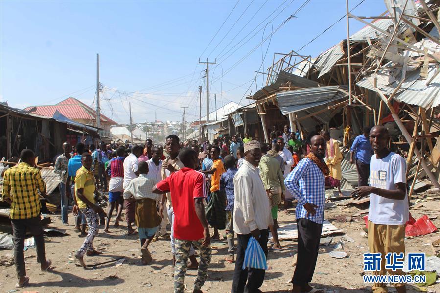 （国际）（1）索马里首都发生汽车炸弹袭击10人死亡