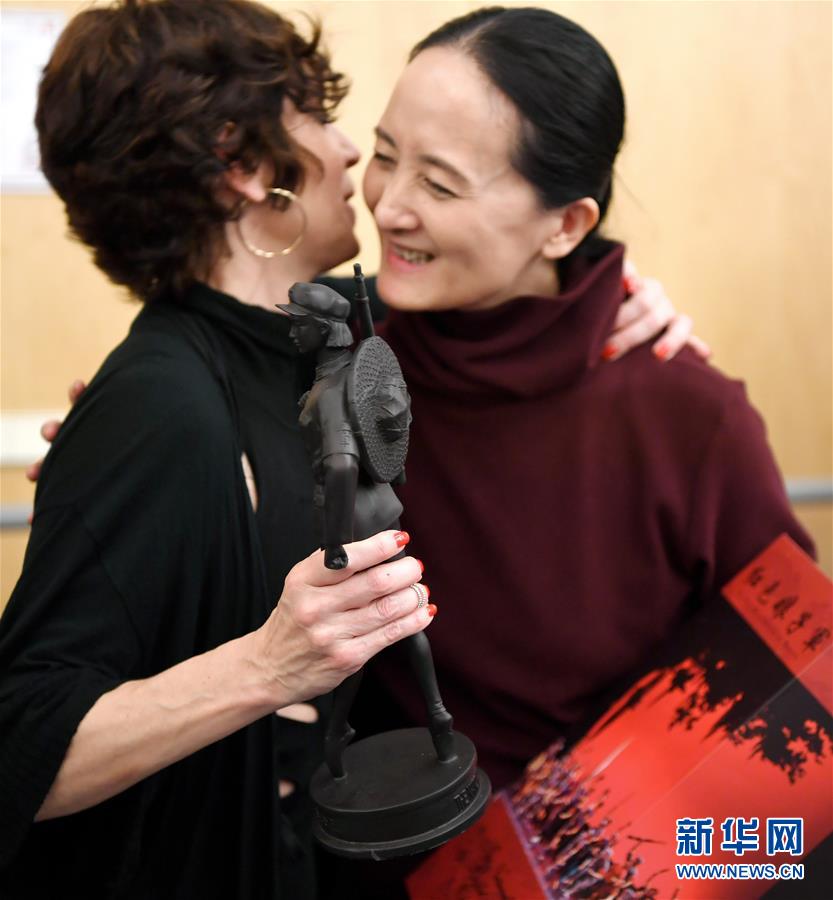 （国际&middot;图文互动）（1）用舞蹈向全世界讲好中国故事&mdash;&mdash;访中央芭蕾舞团团长冯英