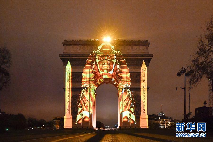 （国际）（3）巴黎凯旋门灯光秀迎2019