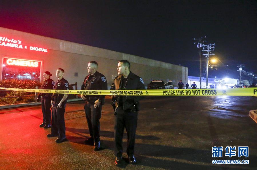 （国际）（2）美国加州一保龄球馆发生枪击事件