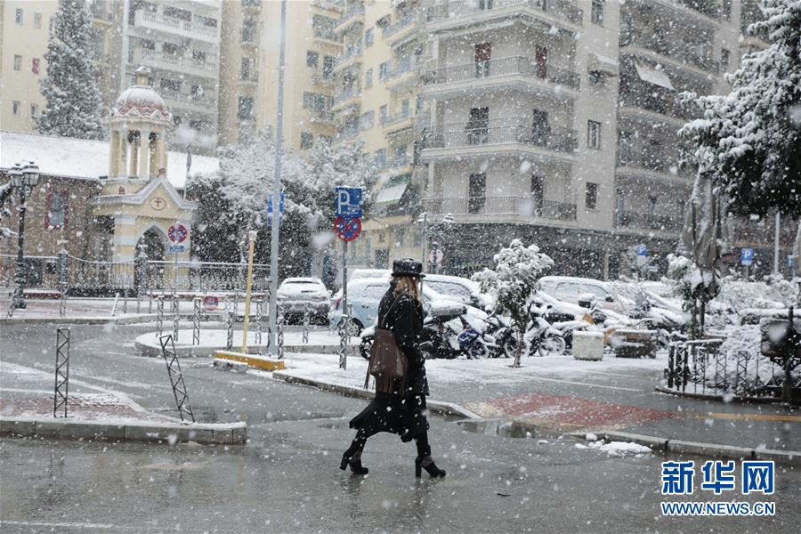 （国际）（1）希腊遭遇寒流　恶劣天气造成3人死亡