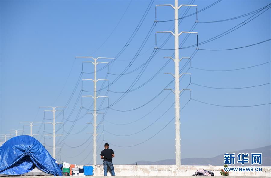 （国际）（2）大量中美洲移民滞留美墨边境城市蒂华纳