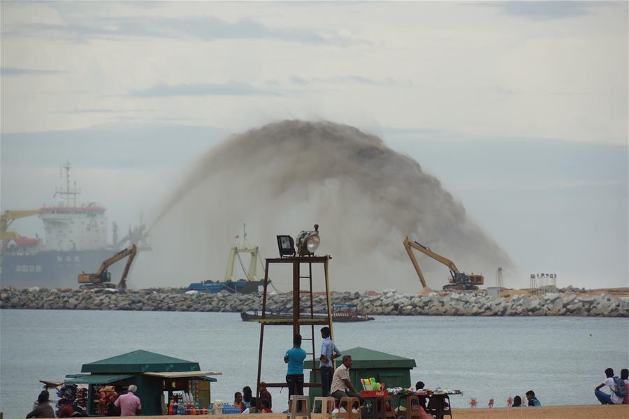（國際）（2）中斯共同開發的科倫坡港口城項目填海造地工程完工