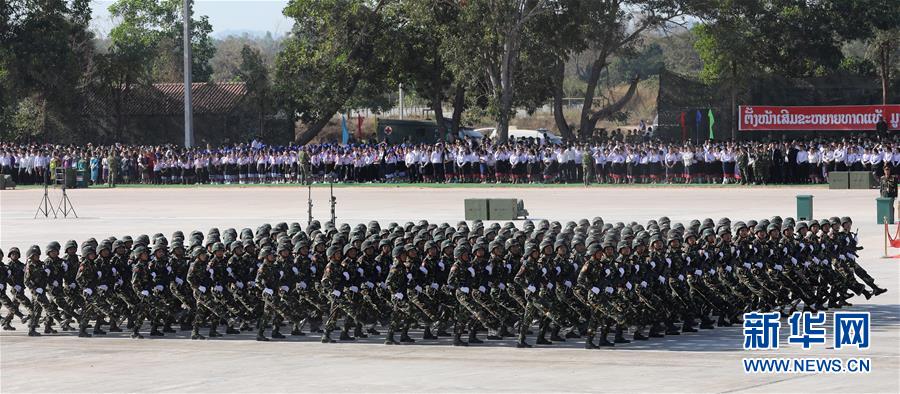 （国际）（4）老挝举行建军70周年庆典集会