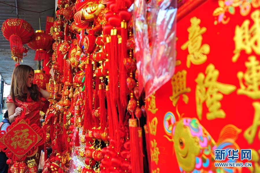 （国际）（1）曼谷唐人街节日气氛渐浓