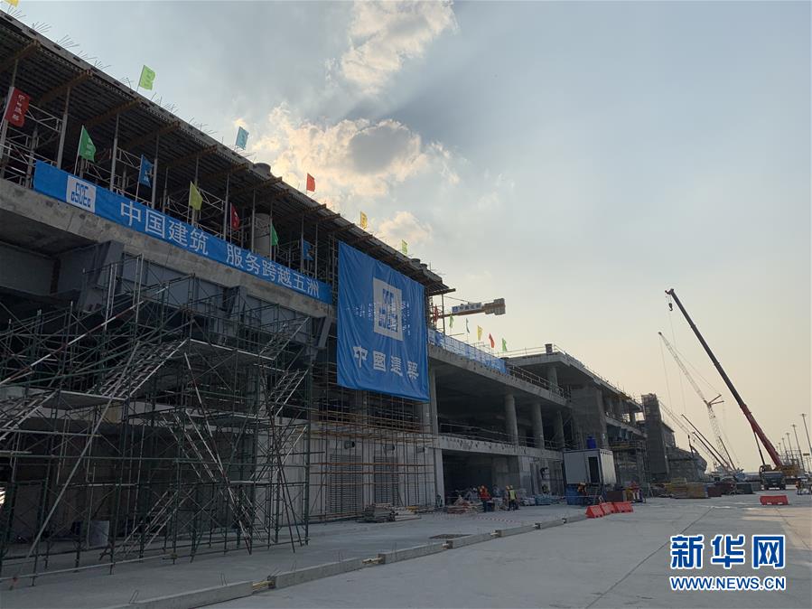 （国际）（2）中企承建泰国素万那普机场新候机楼主体结构提前封顶