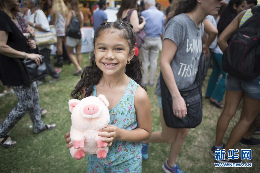 （国际）（1）共享中华文化 海外喜迎新春