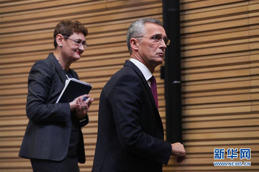 （国际）（5）北约国防部长会议举行记者会