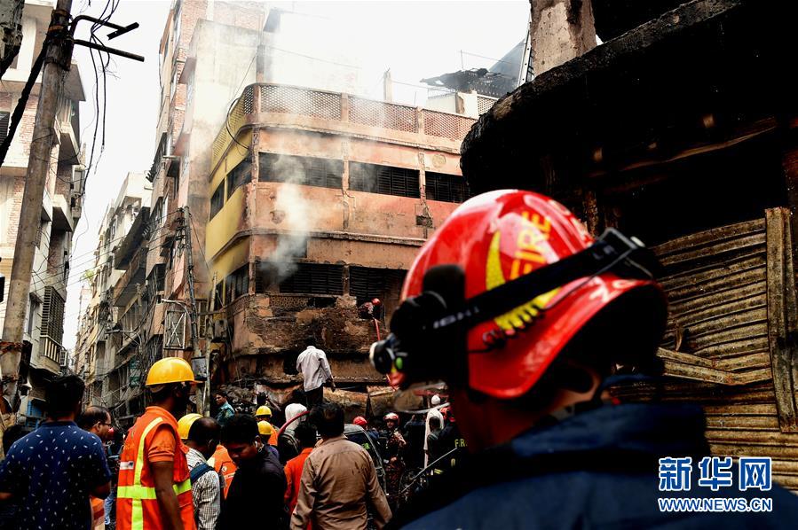 （国际）（5）孟加拉国首都火灾导致至少81人丧生