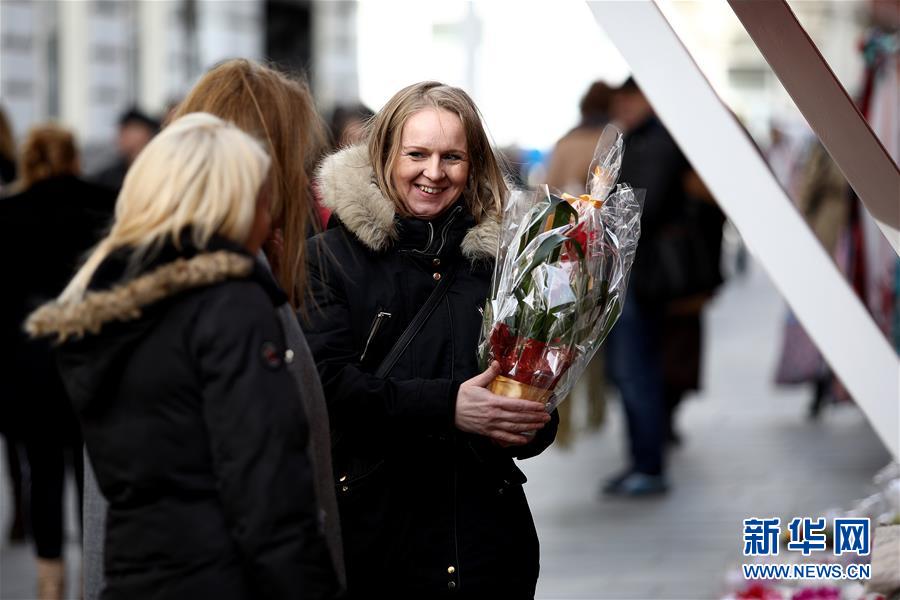 （国际）（3）萨拉热窝：鲜花迎接妇女节