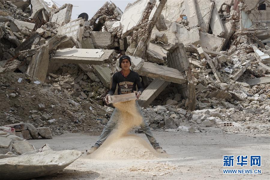 （国际·图文互动）（12）通讯：叙利亚危机爆发8周年：废墟中“疗伤”的东古塔