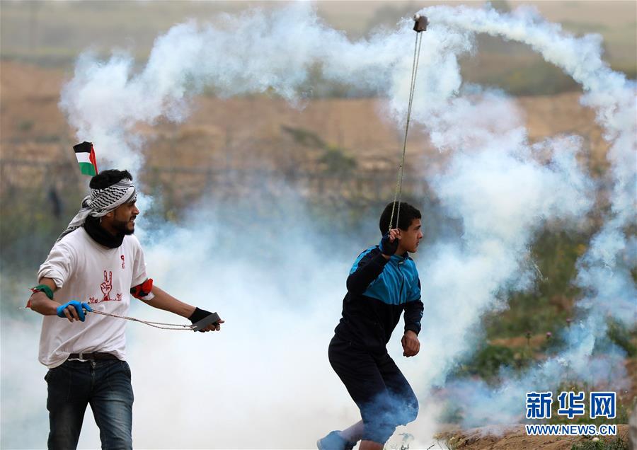 （国际）（1）巴勒斯坦纪念“回归大游行”一周年 与以军冲突又致2名巴人死亡