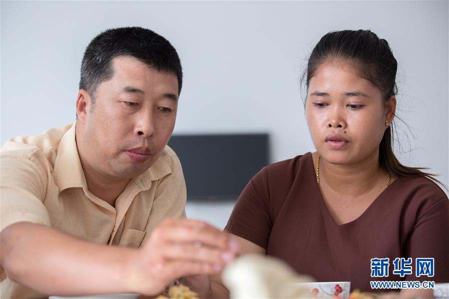 （国际&middot;&ldquo;一带一路&rdquo;高峰论坛&middot;图文互动）（2）柬埔寨90后姑娘在西港特区收获成长与爱情