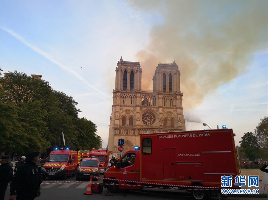 （國際）（1）巴黎聖母院發生大火