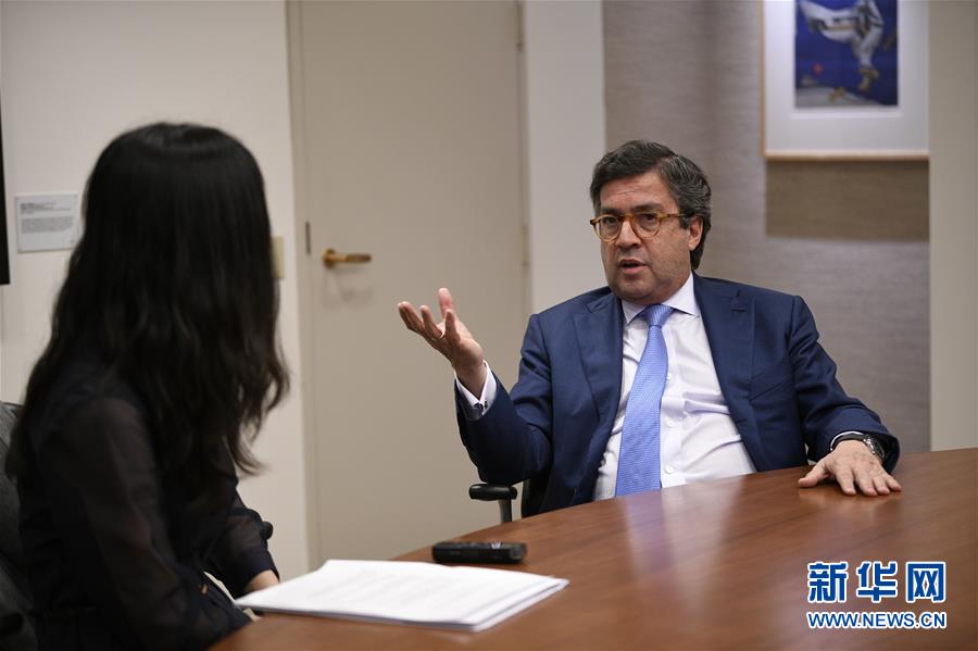 (国际·“一带一路”高峰论坛·图文互动)(2)专访:“一带一路”框架下中拉合作空间广阔——访泛美开发银行行长莫雷诺