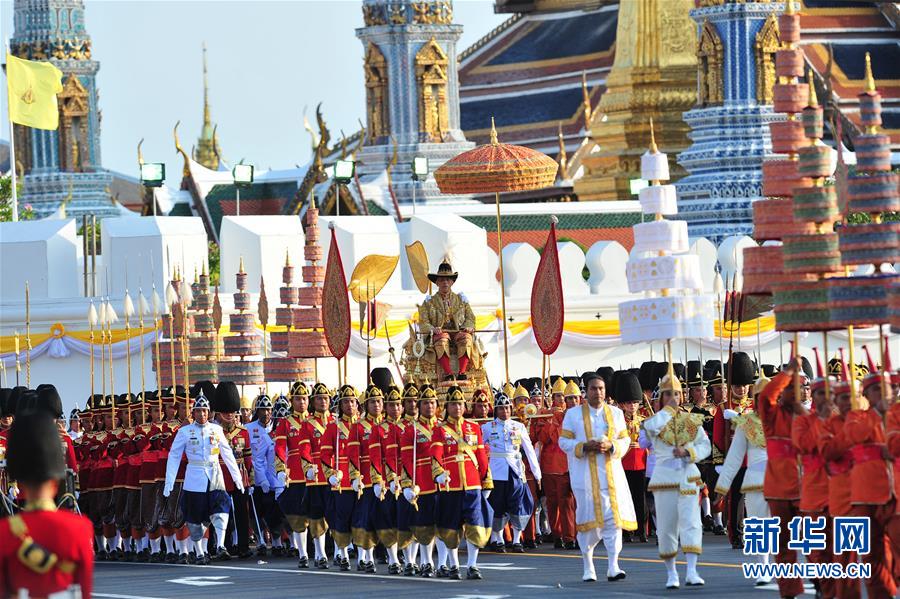 （国际）（1）泰国国王加冕典礼巡游在曼谷举行