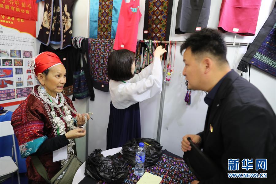（国际·图文互动）（2）记者手记：探访朝鲜国际商品展上的中国商品