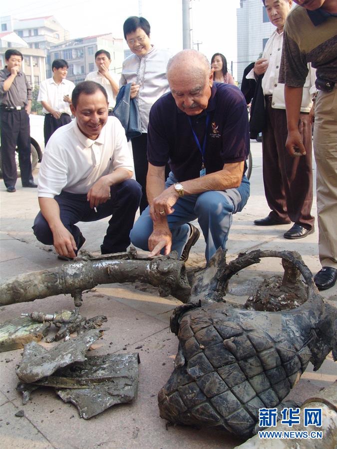 (国际· 图文互动)(7)通讯:“和平是我们共同的追求”——美国“飞虎队”父子的中国情缘