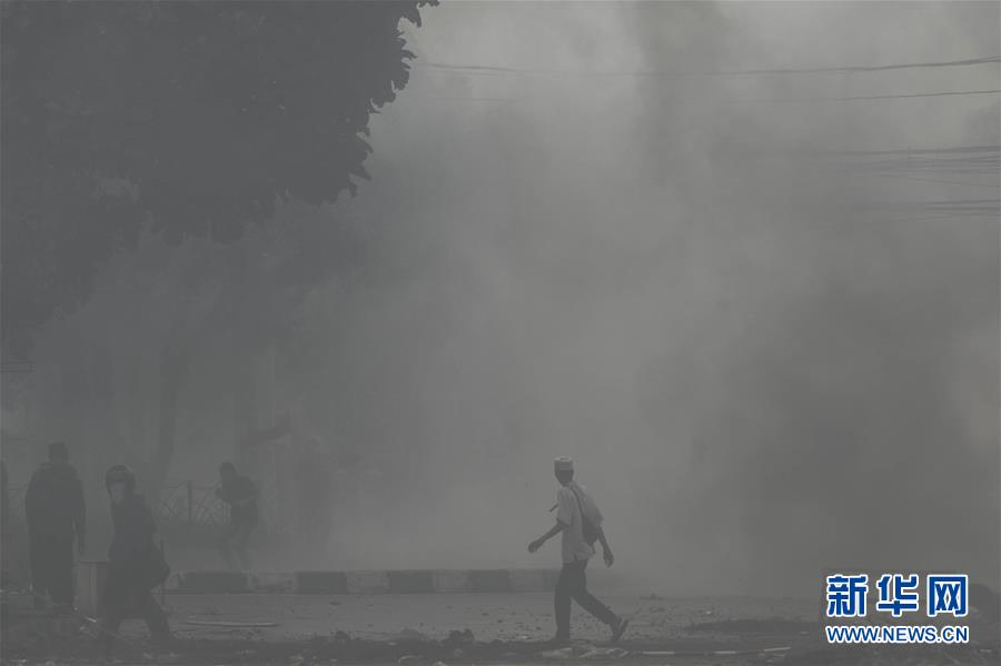 （国际）（2）印尼警方逮捕69名制造骚乱的嫌疑人