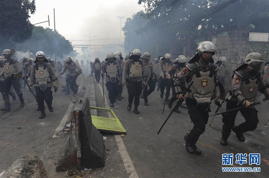 （国际）（5）印尼警方逮捕69名制造骚乱的嫌疑人