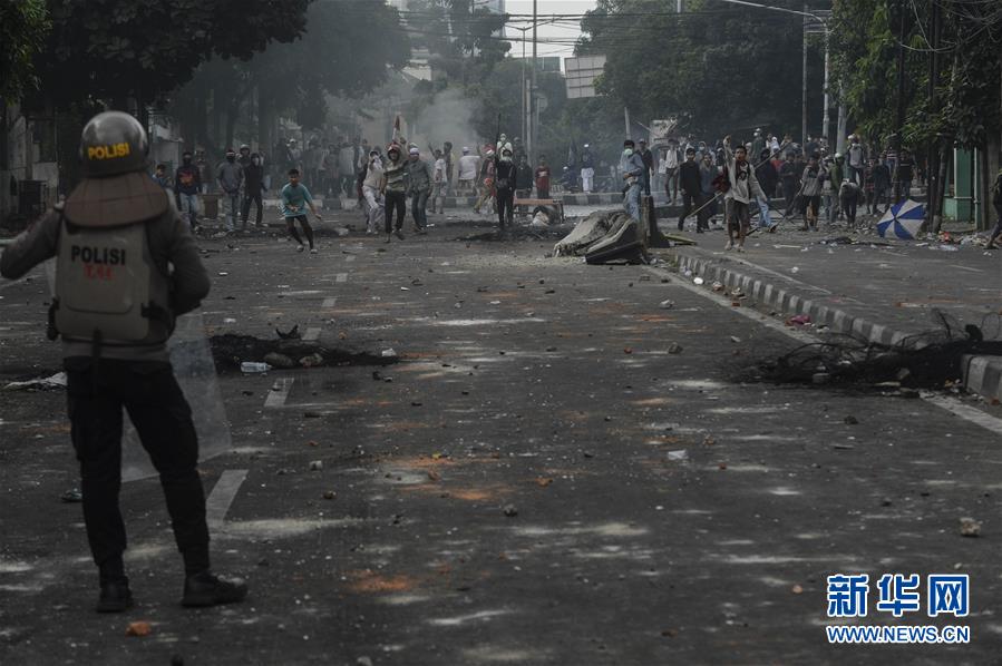 （國際）（6）印尼警方逮捕69名制造騷亂的嫌疑人