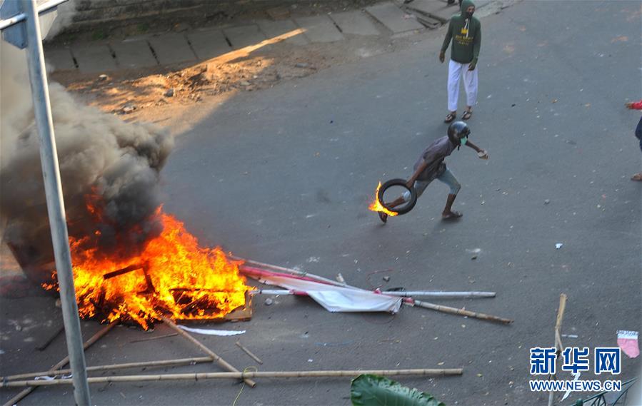 （国际）（9）印尼警方逮捕69名制造骚乱的嫌疑人