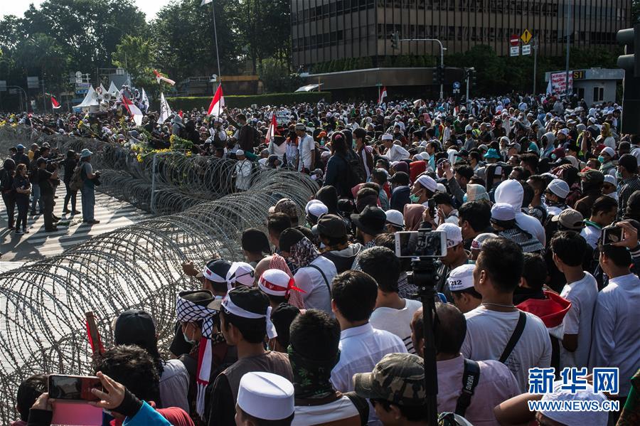 （国际）（10）印尼警方逮捕69名制造骚乱的嫌疑人