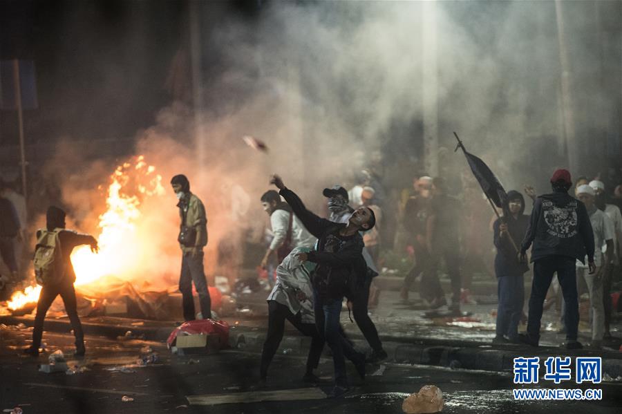 （国际）（11）印尼警方逮捕69名制造骚乱的嫌疑人