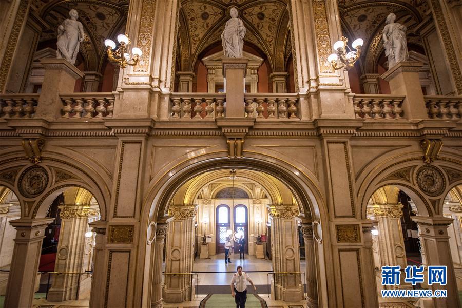 （国际）（6）维也纳国家歌剧院举行150周年纪念演出活动