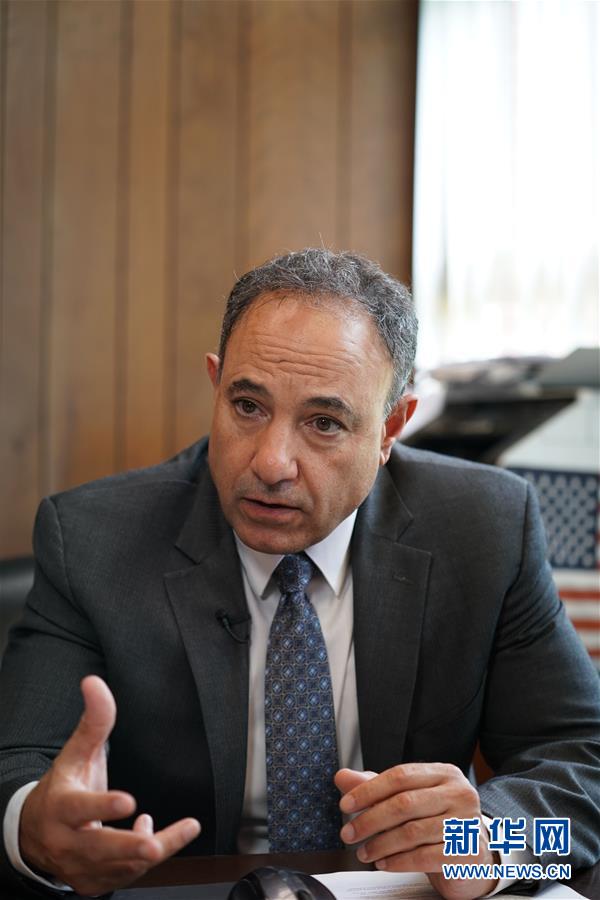 (国际·图文互动)(1)通讯:安全、好用、实惠——美国电信运营商的华为亲体验