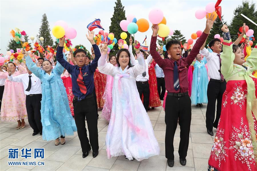 （XHDW）（6）朝鲜民众热烈欢迎习近平