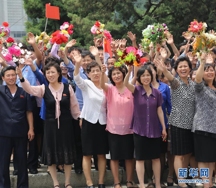 （XHDW）（14）朝鲜民众热烈欢迎习近平
