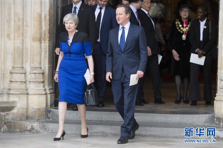 （XHDW）（1）特雷莎&middot;梅及多名英国前首相参加前内阁秘书杰里米&middot;海伍德的感恩悼念活动
