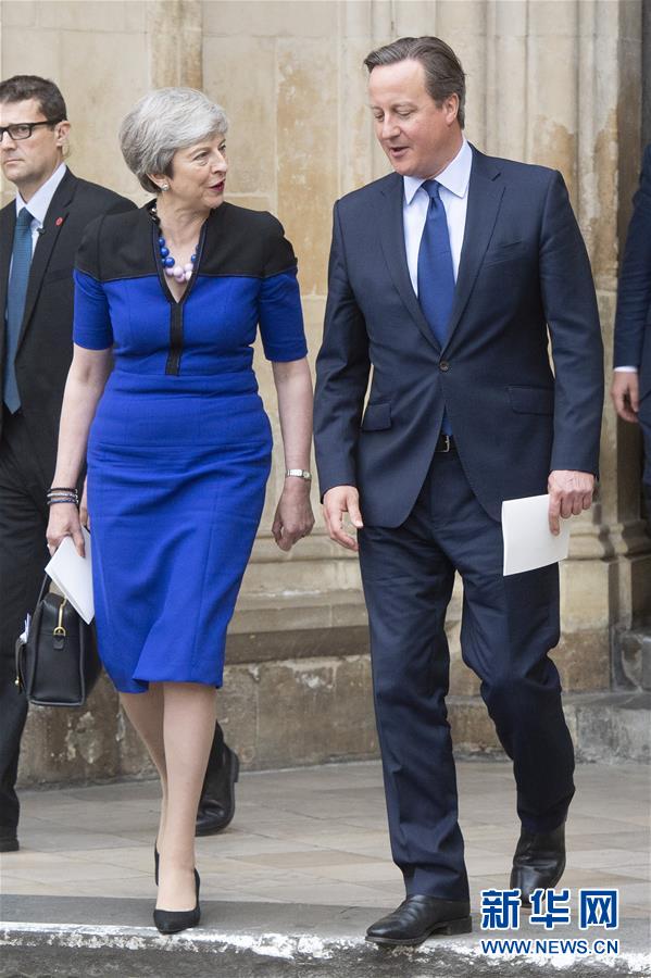 （XHDW）（4）特雷莎&middot;梅及多名英国前首相参加前内阁秘书杰里米&middot;海伍德的感恩悼念活动