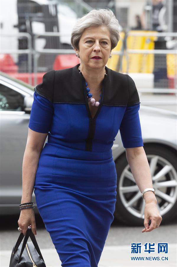 （XHDW）（5）特雷莎&middot;梅及多名英国前首相参加前内阁秘书杰里米&middot;海伍德的感恩悼念活动