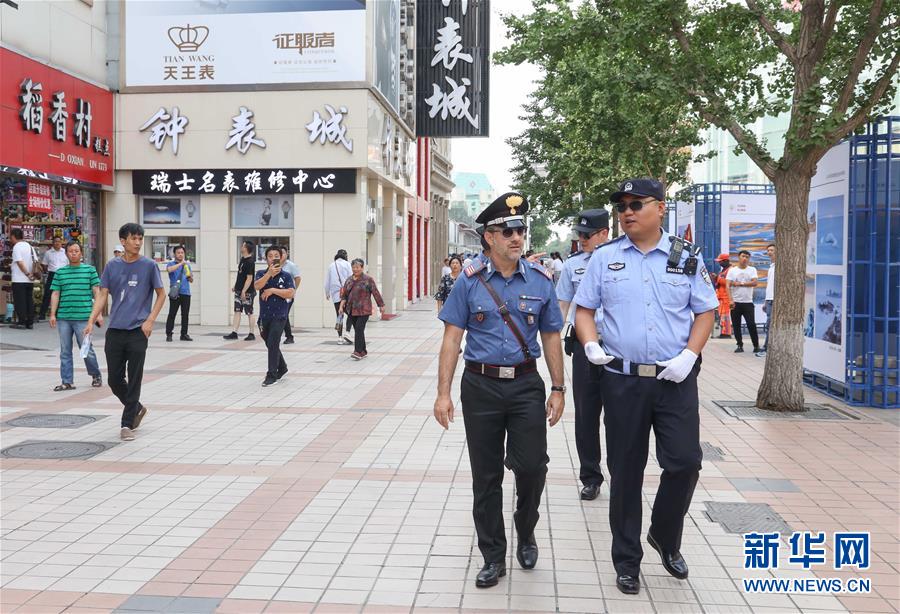 （圖文互動）（1）中意警方啟動第三次在華警務聯合巡邏
