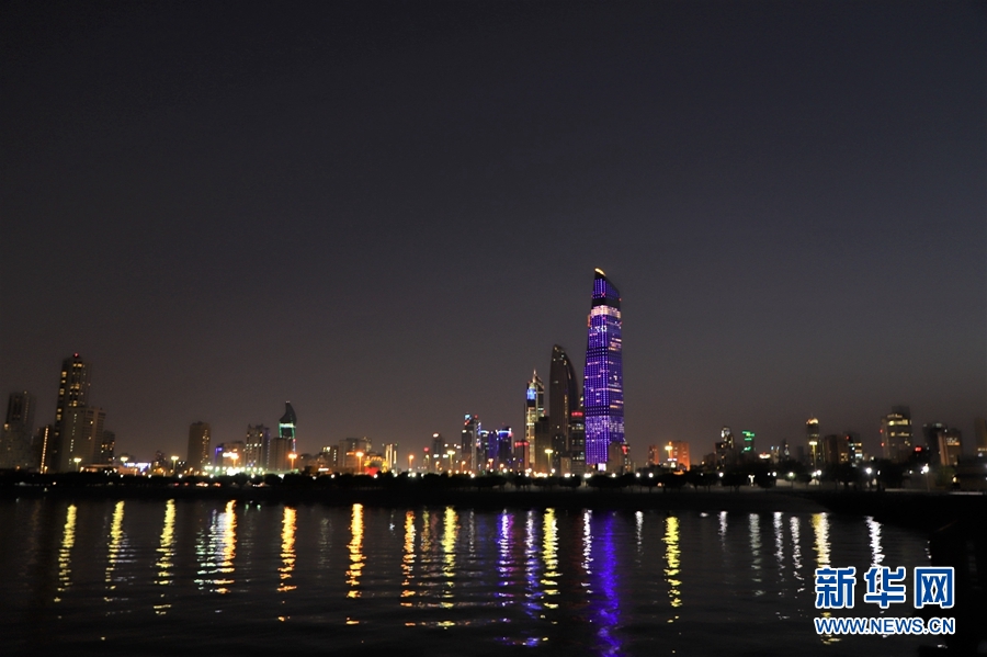 科威特首都夜景(组图)
