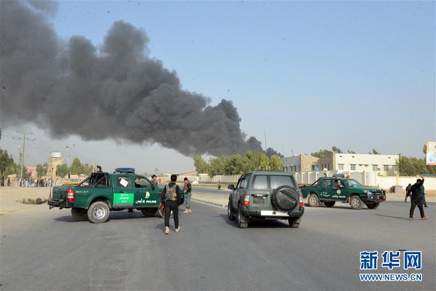 （國際）（3）阿富汗坎大哈省警察總部遭汽車炸彈襲擊