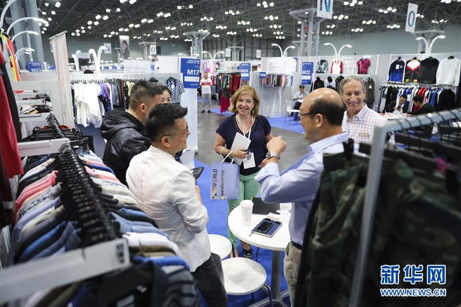 （國際）（5）中國紡織品服裝貿易展覽會在紐約開幕