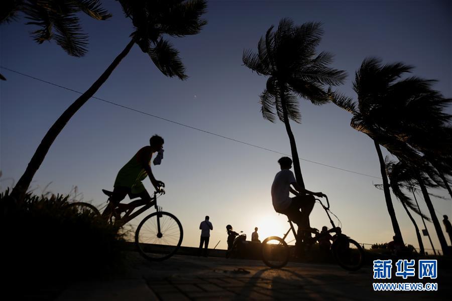 （新华视界）（1）马尼拉湾日落