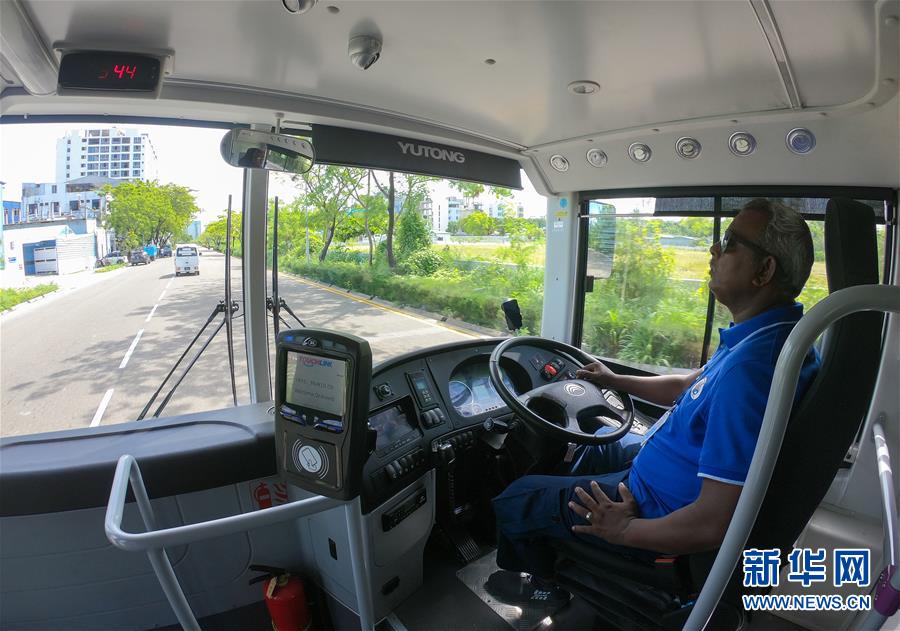 （国际&middot;图文互动）（6）新商机 新工种&mdash;&mdash;中马友谊大桥盘活马尔代夫人的新生活