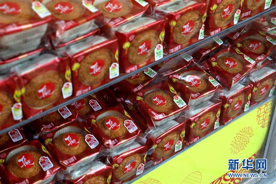 （国际）（5）越南首都街头中秋氛围浓 