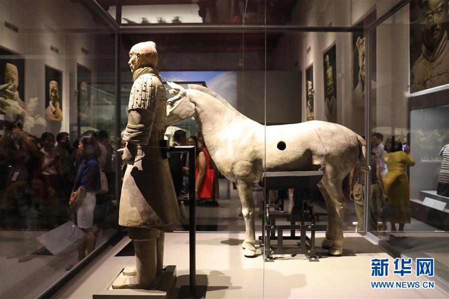 (国际)(3)秦始皇兵马俑首次在泰国展出