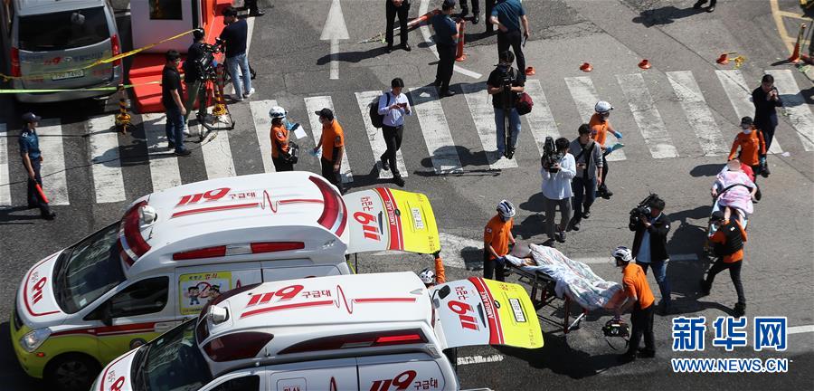 (国际)(4)韩国一疗养院发生火灾致2死36伤