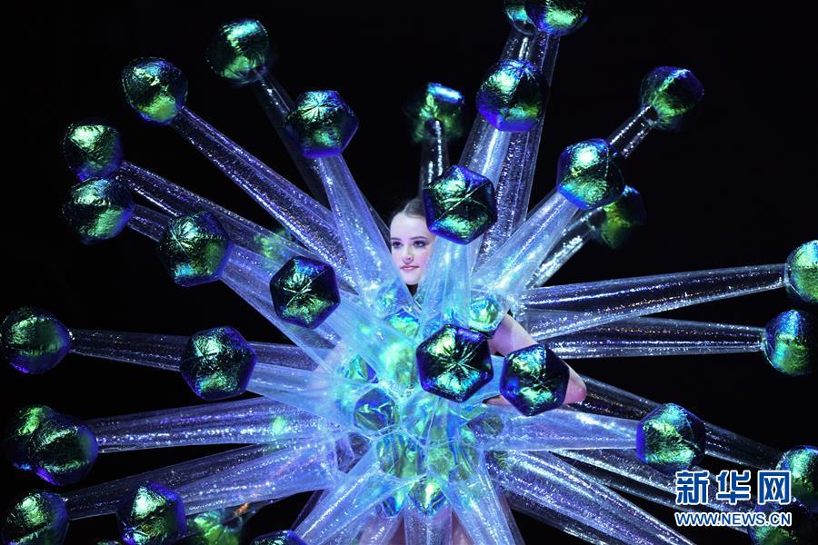 （国际）（4）世界可穿着艺术大赛在惠灵顿举办年度秀场表演