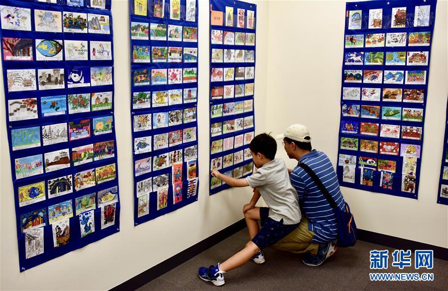 （国际）（1）中日青少年手写手绘明信片展在东京开展